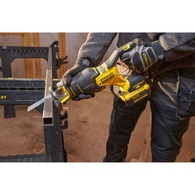 Serra Sabre Brushless V20 Li-ion 18v Sem Carregador/bateria. STANLEY SFMCS311B-XJ