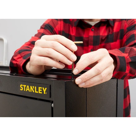 Armário Metálico para Pendurar com 1 Porta STANLEY STST97599-1