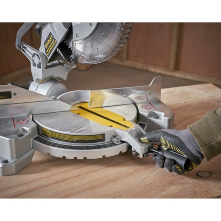 Serra de Esquadria Composta 1.650w Ø254mm STANLEY SM1650-QS