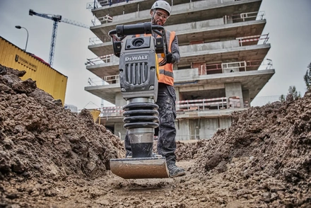 Compactador sem Escovas POWERSHIFT Chapa 280mm DEWALT DCPS660N-XJ