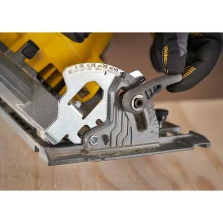 Serra Circular Brushless V20 Li-ion 18v Sem Carregador/bateria. STANLEY SFMCS551B-XJ