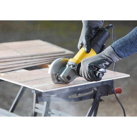 Rebarbadora 850w 115mm STANLEY FMEG210-QS