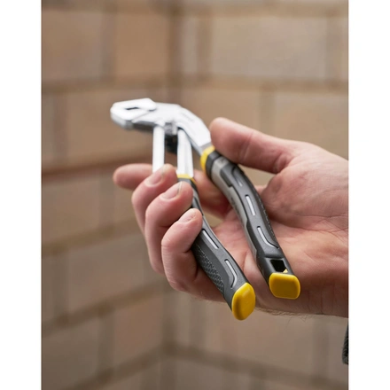 Alicate Bomba D'água STANLEY FATMAX 8" FMHT75508-0