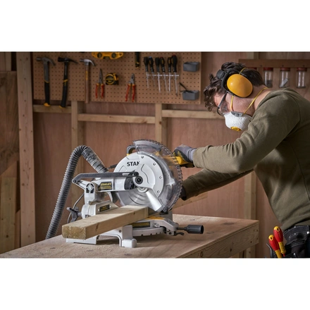 Serra de Esquadria Composta 1.650w Ø254mm STANLEY SM1650-QS
