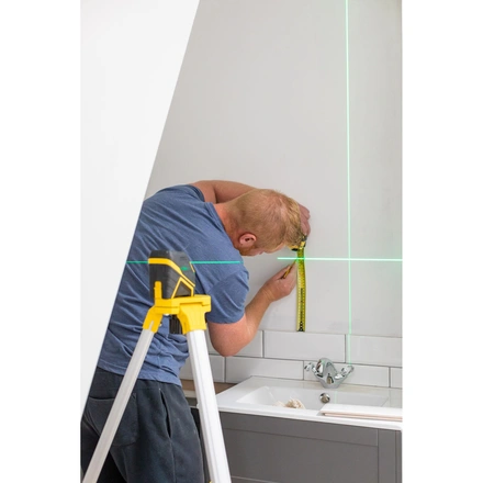 Nível laser VERDE em cruz com pilhas alcalinas. Alcance 20m (50m com detetor) FATMAX STANLEY FMHT77586-1