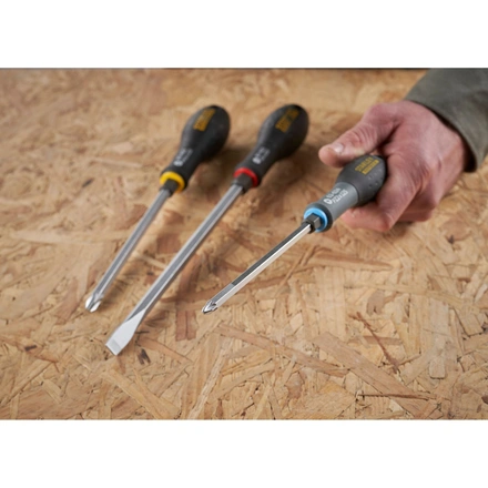 Chave de fenda FatMax PZ2 X 125mm com porca sextavada para Chave bocas FMHT0-62624 STANLEY