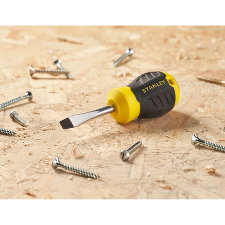 Chaves de Fendas STANLEY Cushion Grip - Stubby STHT16147-0