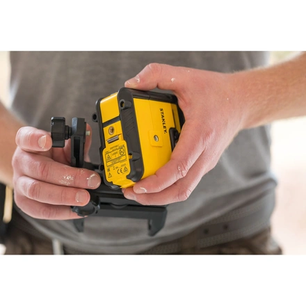 Nível laser VERMELHO de linhas 360° e linha vertical. Alcance 20m STANLEY STHT77504-1