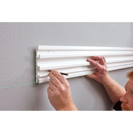 Calha 121cm STANLEY Track Wall STST82602-1