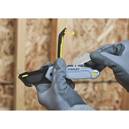 Faca STANLEY FATMAX Dobrável Lâmina Retátil - 2 Lâminas FMHT10621-0