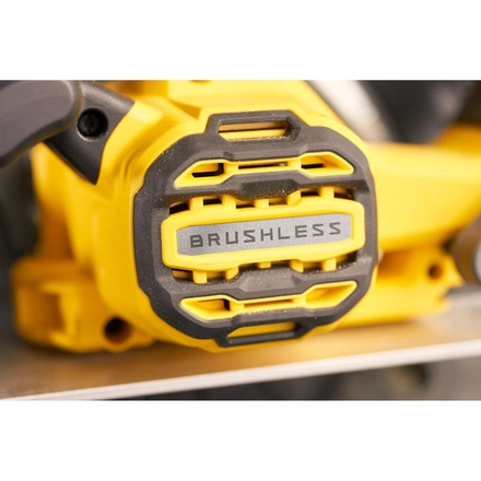 Serra Circular Brushless V20 Lithium-ion 18v Sem Carregador/bateria STANLEY SFMCS550B-XJ