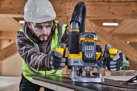 Tupia de Imersão sem Escovas XR 18V 12mm DEWALT DCW620NT-XJ