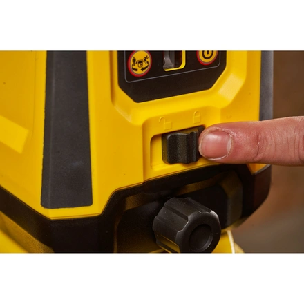 Nível laser VERMELHO rotativo. Alcance 30m (240m com detetor) STANLEY STHT77616-0