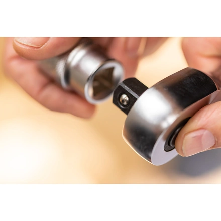 Chaves de Caixa de 3/8” MaxiDrive com Aderência para os Dedos 9 mm STANLEY FMMT17209-0