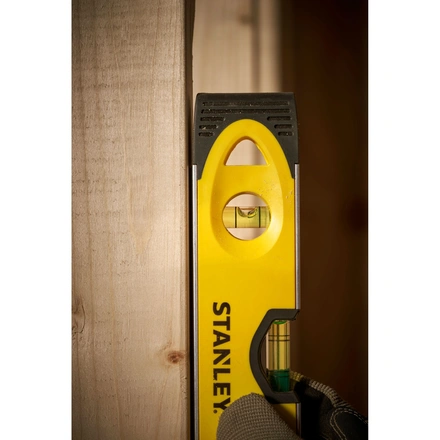 Nível Torpedo Alto Impacto 23cm - Magnético STANLEY 0-43-511