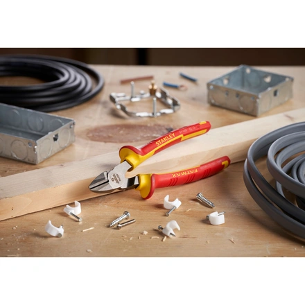 Alicate Isolado 1000v Boca Longa 200mm STANLEY FATMAX 0-84-007
