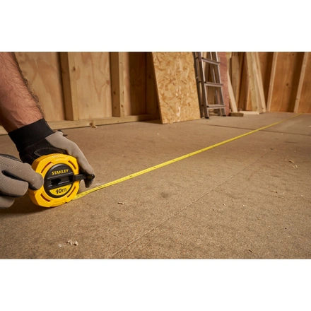 Fita Métrica 10m Fibra de Vidro Caixa Fechada Stanley  0-34-295