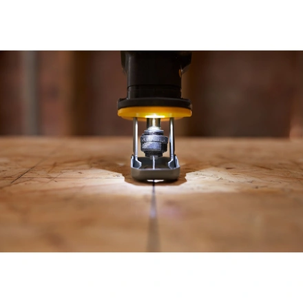 Mini-serra Sabre Brushless V20 Li-ion 18v. Sem Carregador/bateria. STANLEY SFMCS305B-XJ