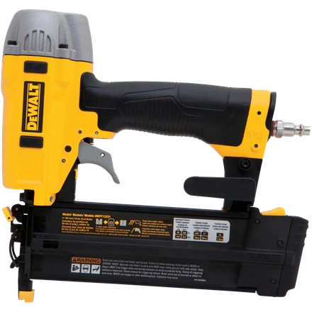 Agrafador Pneumático 5,6mm para Agrafos 12–38mm com Mala DEWALT DPSSX38-XJ