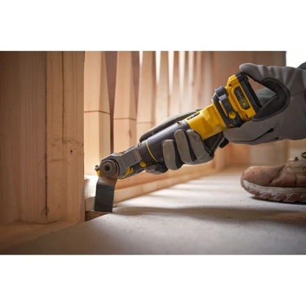 Multiferramenta Oscilante 18V STANLEY SFMCE500B-XJ