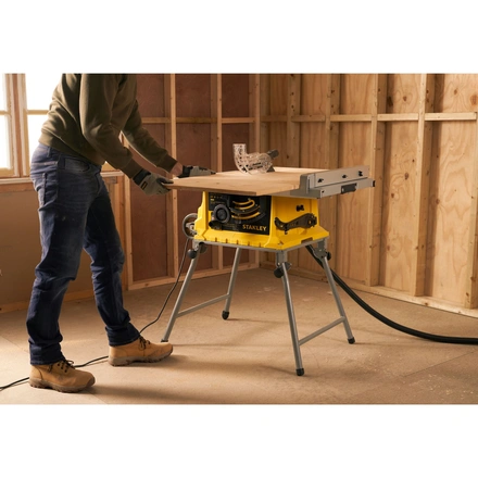 Serra de Mesa 1800 W 254 Mm STANLEY SST1800-QS