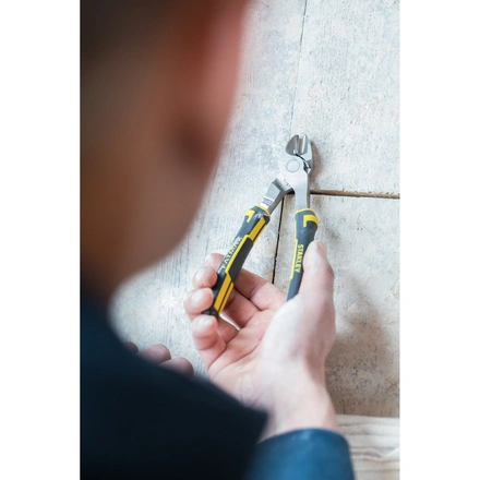 Alicate de Corte Diagonal Angular STANLEY FATMAX (160 mm/6") 0-89-860