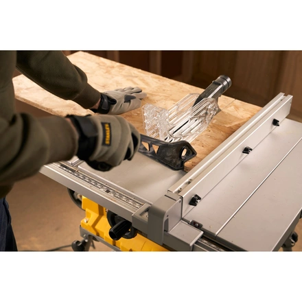 Serra de Mesa 1800 W 254 Mm STANLEY SST1800-QS