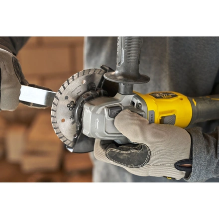 Rebarbadora V20 18V 125mm Com Bateria, Carregador STANLEY SFMCG710M1T-QW