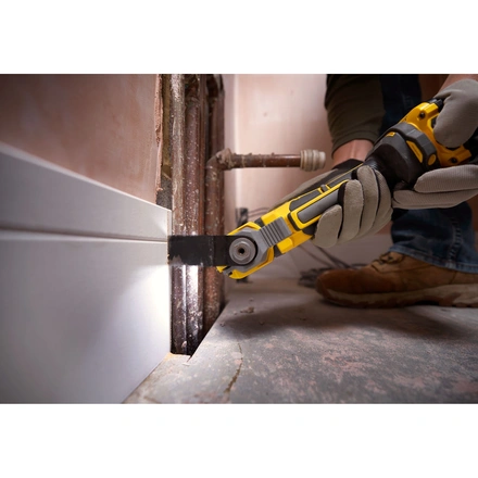 Multiferramenta Oscilante Brushless STANLEY SFMCE510B-XJ