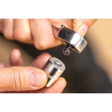 Chaves de Caixa de ¼” MaxiDrive com Aderência para os Dedos 13 mm STANLEY FMMT17198-0
